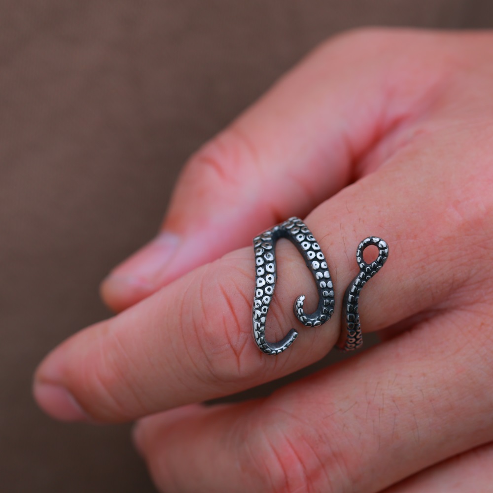 Octopus Leg Ring