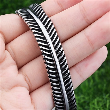 Feather Bracelet