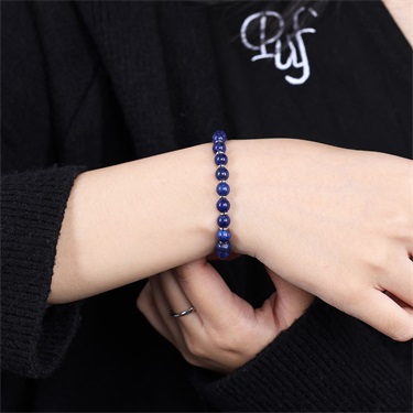 Lapis lazuli bracelet