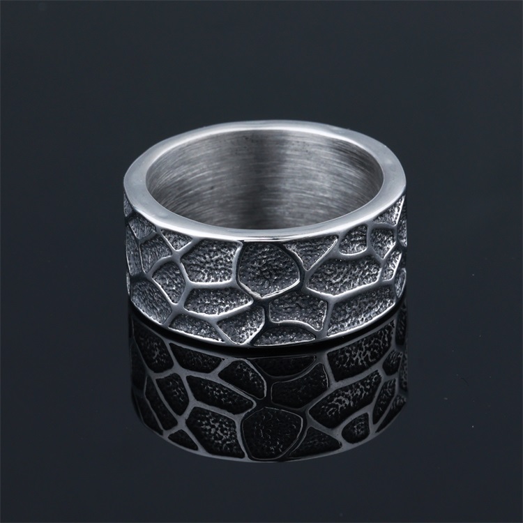 Patterned Vintage Hoop Ring