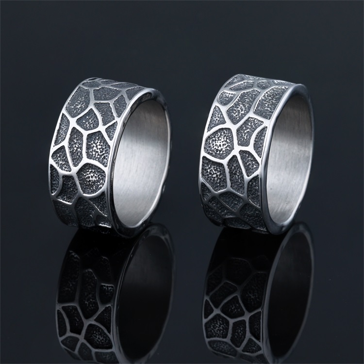 Patterned Vintage Hoop Ring