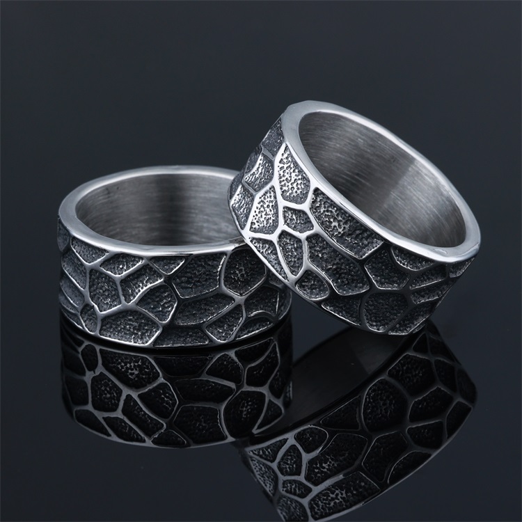 Patterned Vintage Hoop Ring