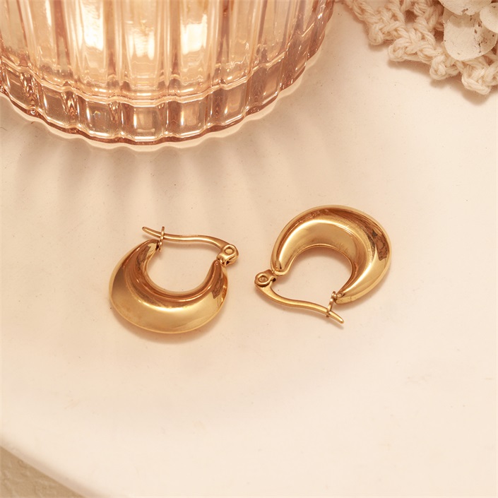 Classic Vintage Round Crescent Stainless Steel Hoop Earring