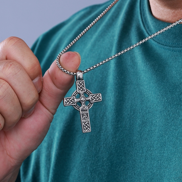 Nordic Viking Celtic Cross Necklace A0207