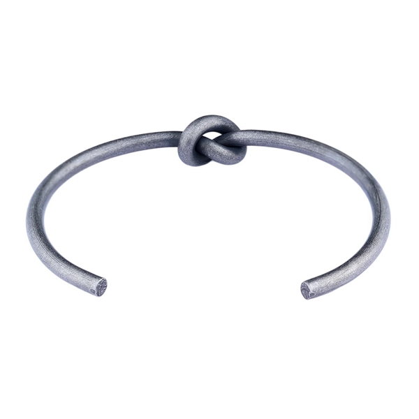 The Popularity of Knot Jewelry in Vintage Fashion